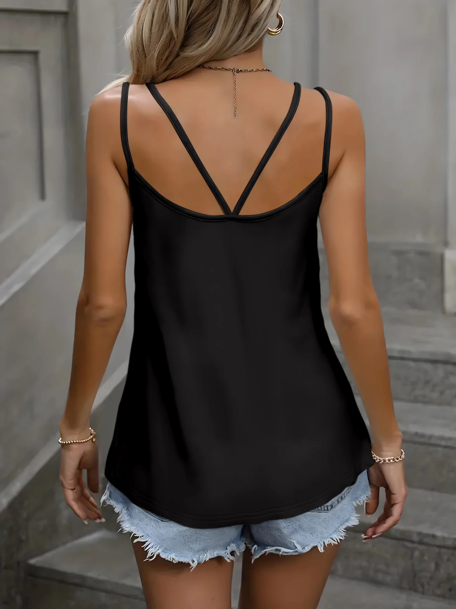 Minimalist Double-Strap Camisole, Slim-Fit V-Neck Design, Silk-Cool Breathable Fabric, Sleeveless Cool Summer Outer Layer, All-S