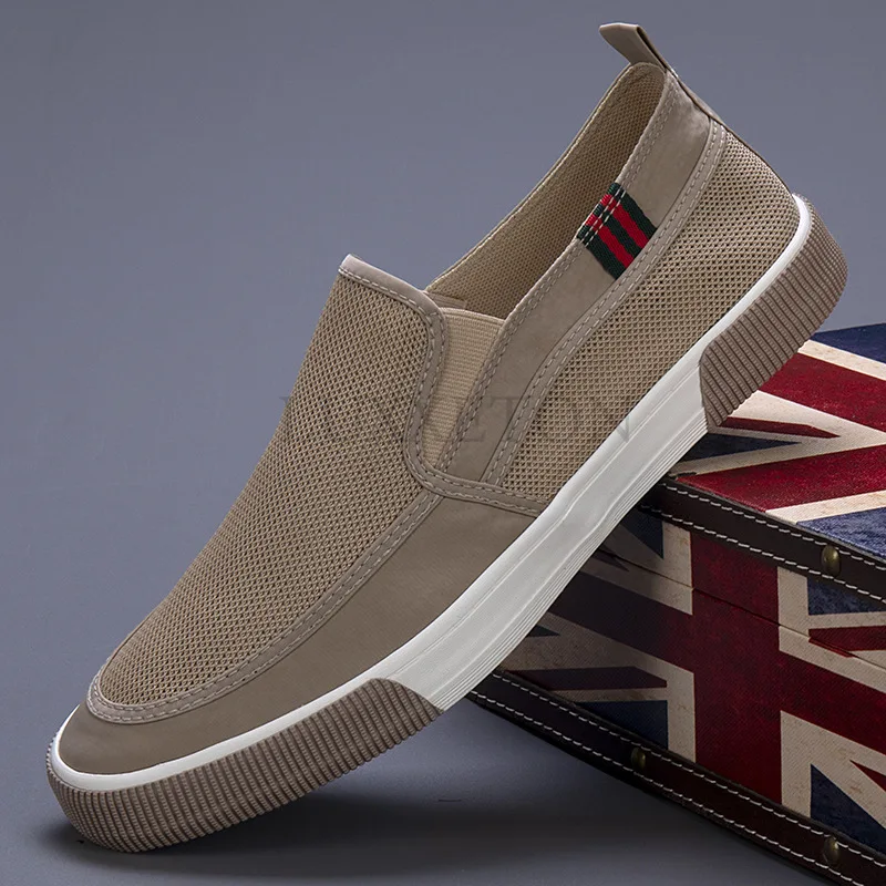 Men\'s Shoes Is Low for Summer Leisure Shoes Breathable Mesh Cloth Shoes Comfortable Flat Sandals Vulcanized Shoes