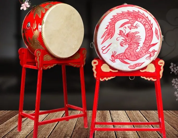 Handmade big drums, standing performances, drums, gongs and drums, dancing, big red drums, and stable tones