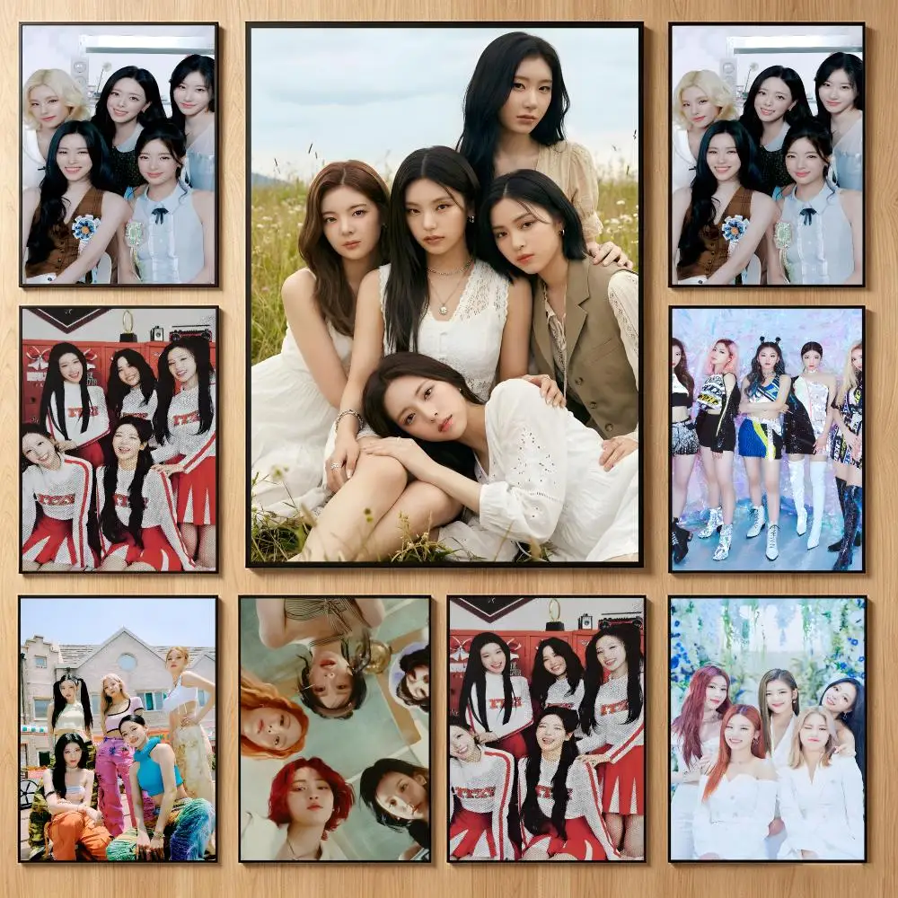 Energetic Idol Group I-ITZY Poster Classic Self-Adhesive PP Wall Sticker for Living Room Bar Decor Gift
