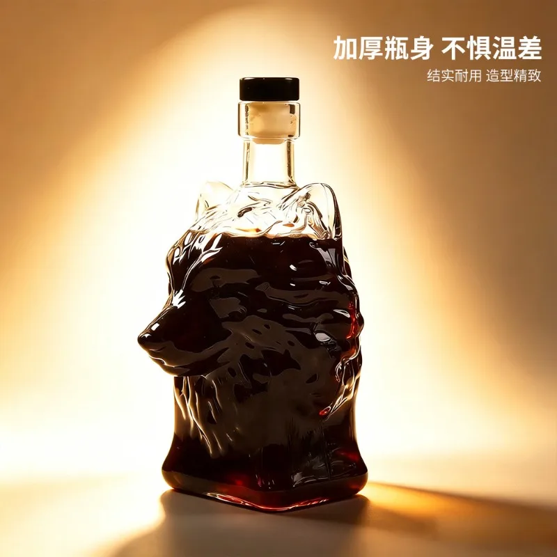 

340ml Wolf Head Shaped Design Whiskey Decanter Leak Proof Sealed Decanter Wine and Whiskey Awakener Accessories, Gifts