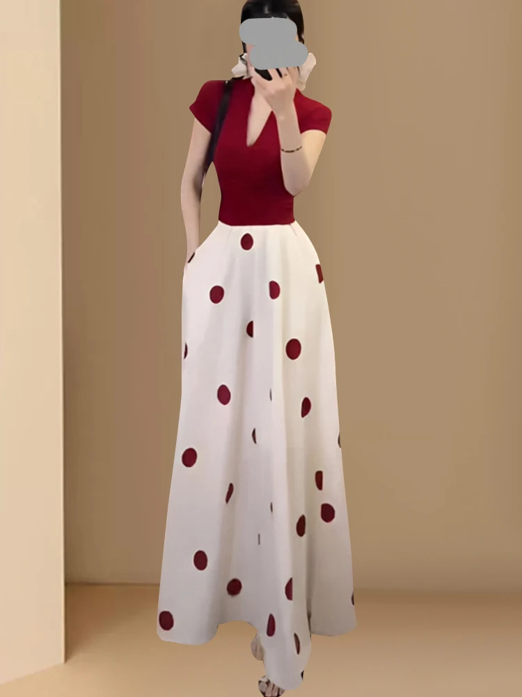 

Retro Hong Kong Style Polka Dot Short Sleeve T-Shirt And Skirt Set Women Summer 2026 New Slimming Two-Piece Suit Sisterly