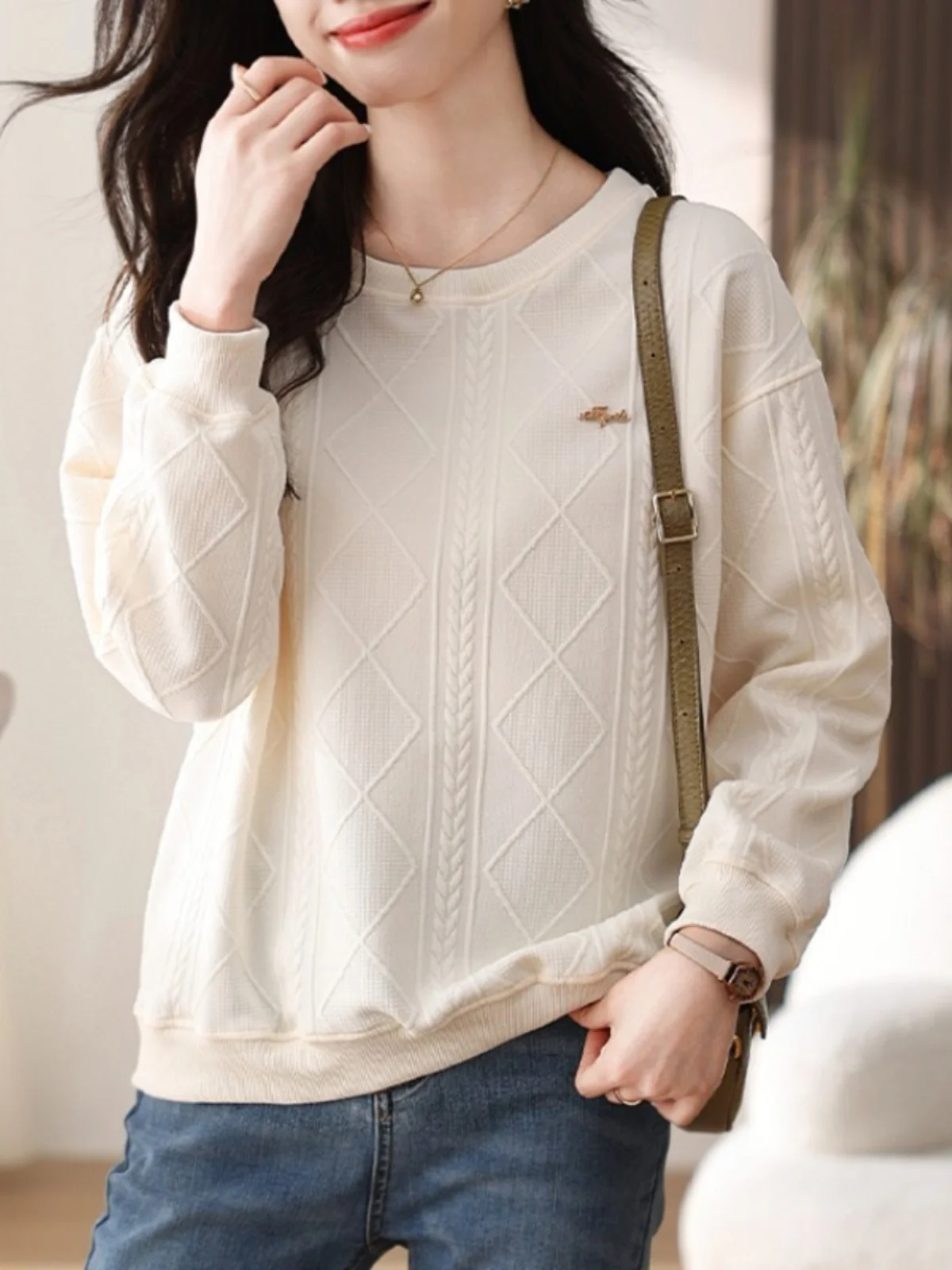 

Fashionable Loose Sweatshirt Women's Autumn Winter New Style Korean Version Casual Long Sleeve Top Women's Premium Feeling