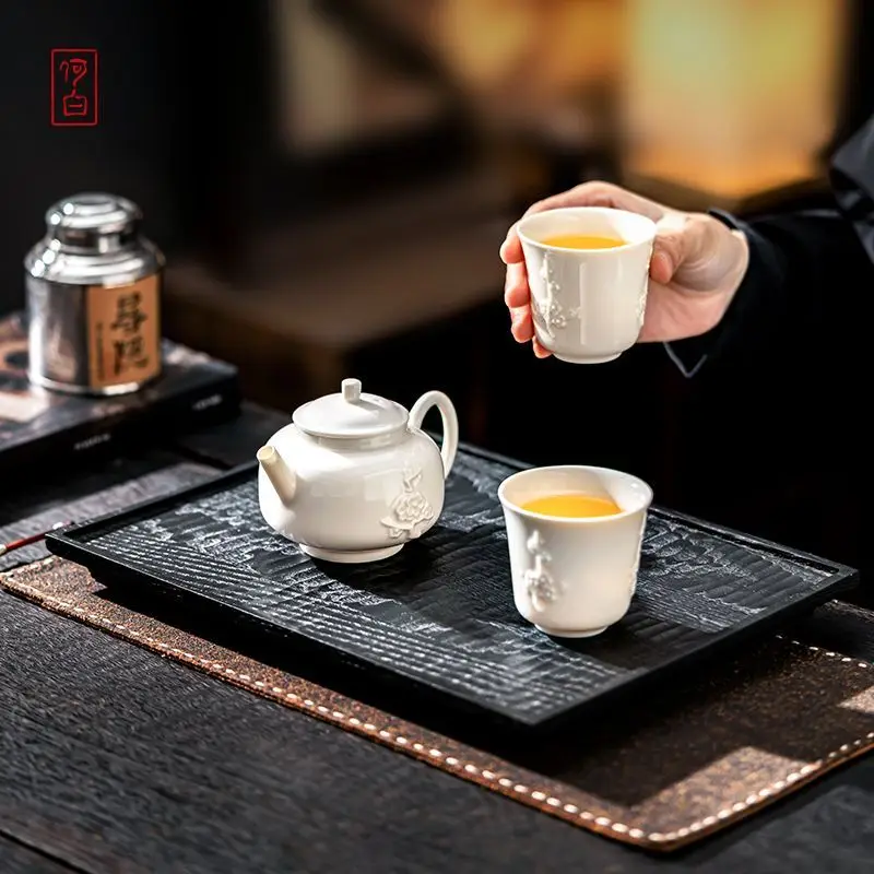 He Bai Classic Chin…