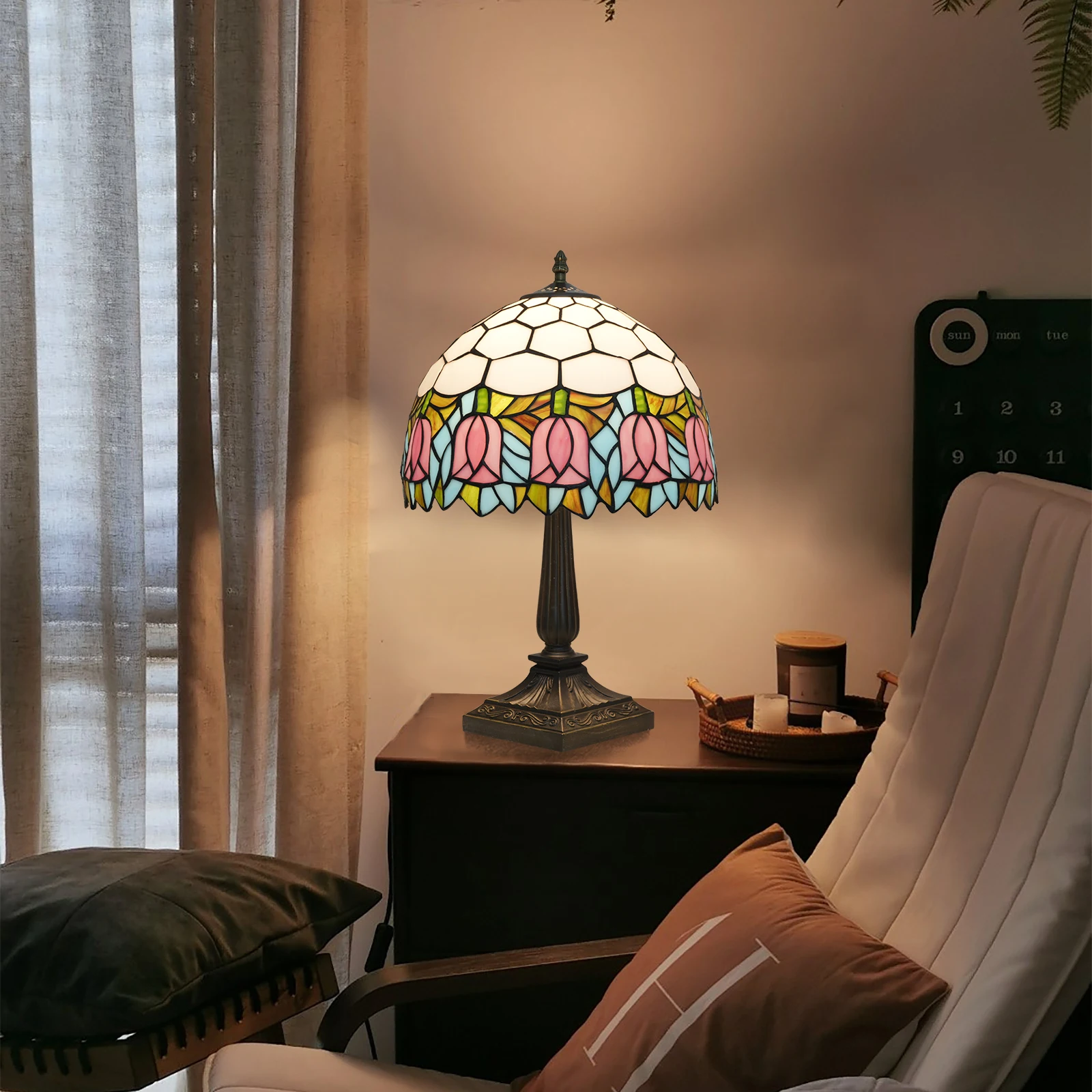 

Tiffany Table Lamp,Pink Tulip Stained Glass Table Lamps for Bedroom Bedside Living Room,restaurant,Thanksgiving Mothers Gifts