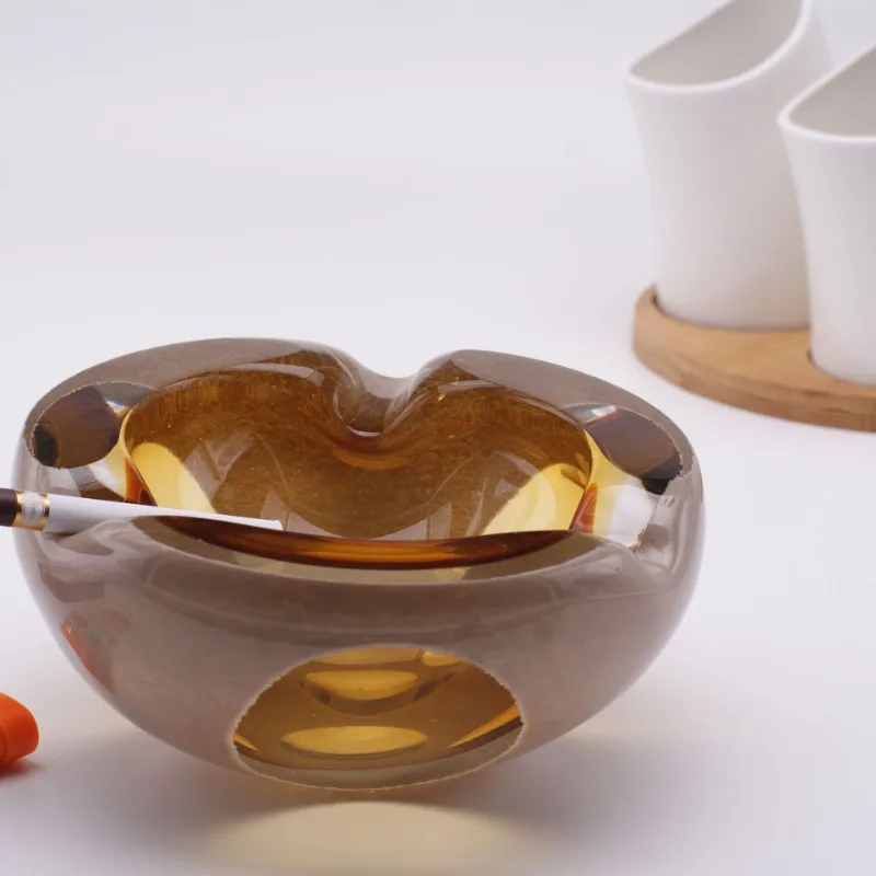 Crystal ashtray, high-end atmospheric home living room, high-end office, light luxury ashtray