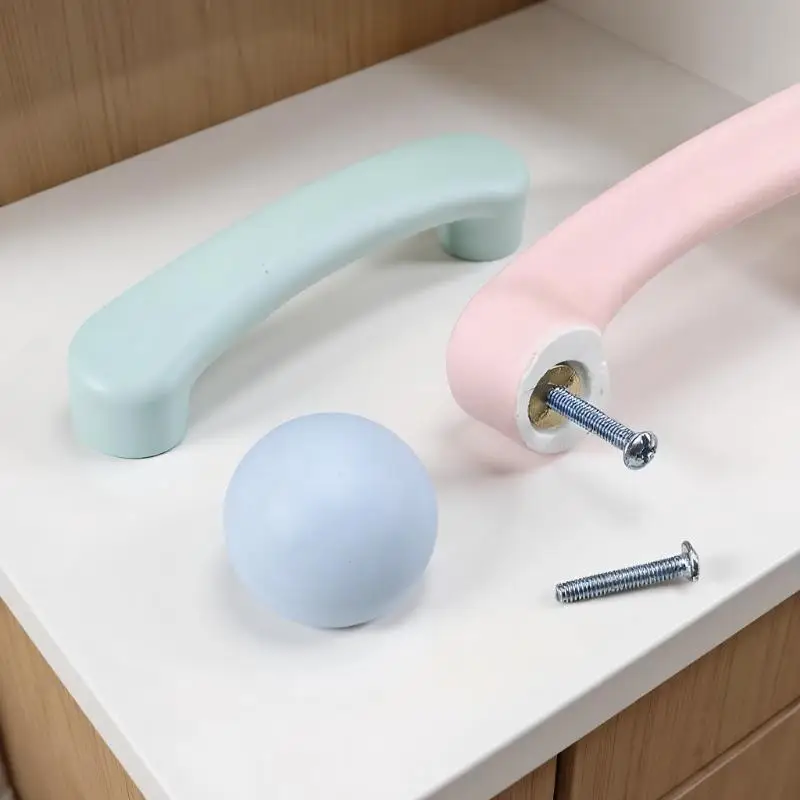 الشمال نمط السيراميك الأطفال مقابض للخزانة معكرون الملونة مقابض أدراج مستديرة وتسحب مقابض أثاث الأطفال #1