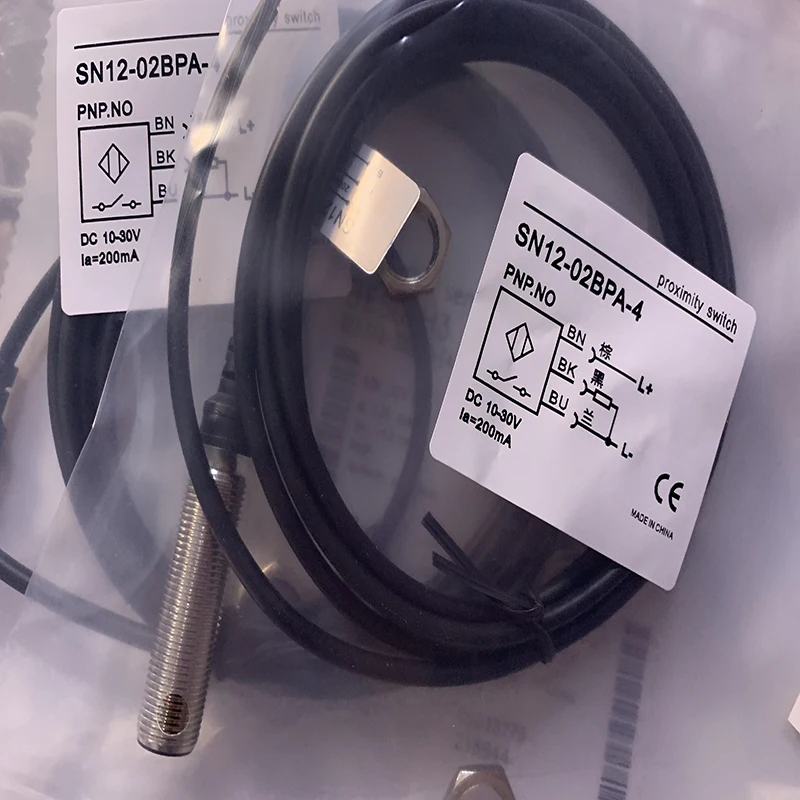 

New Proximity Switch Sensor in Stock SN12-02BNA SN12-04DNA SN12-04DPA One-year Warranty High Quality Seller DHL FEDEX UPS