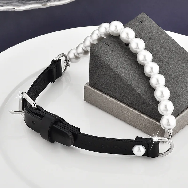 

Collarbone necklace, sweet and cool hot girl style necklace with neck ring, high-end women's leather necklace