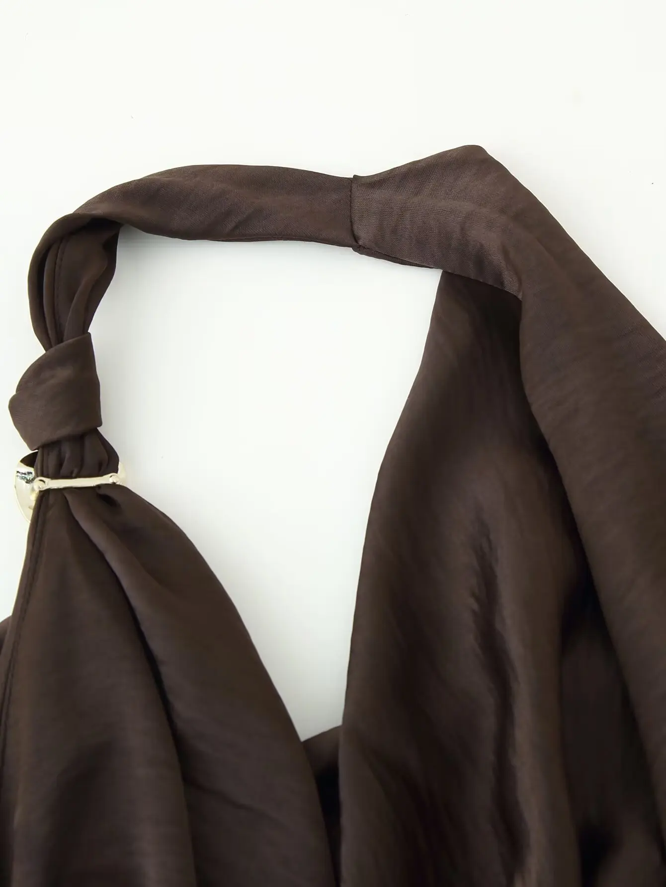 2025 가을 신상품 새틴 여성 파티 드레스 슬림 스트랩 브이넥 민소매 백리스 피티드 A라인 미디 드레스