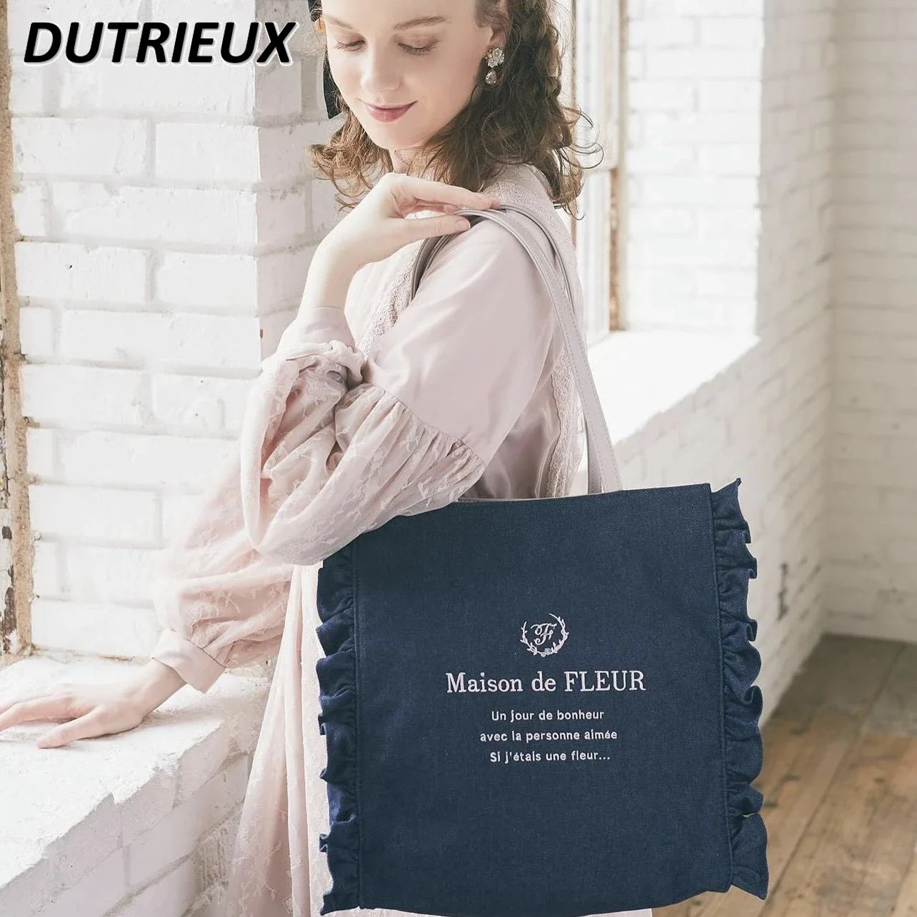 Fashion Japanese Style Embroidered New Sweet Cute Elegant Casual Women's Bags Denim Leather Splicing Shoulder Tote Commuter Bag