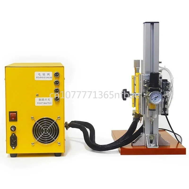 MD-500 welding equipment made in China, maximum battery current spot welding machine,