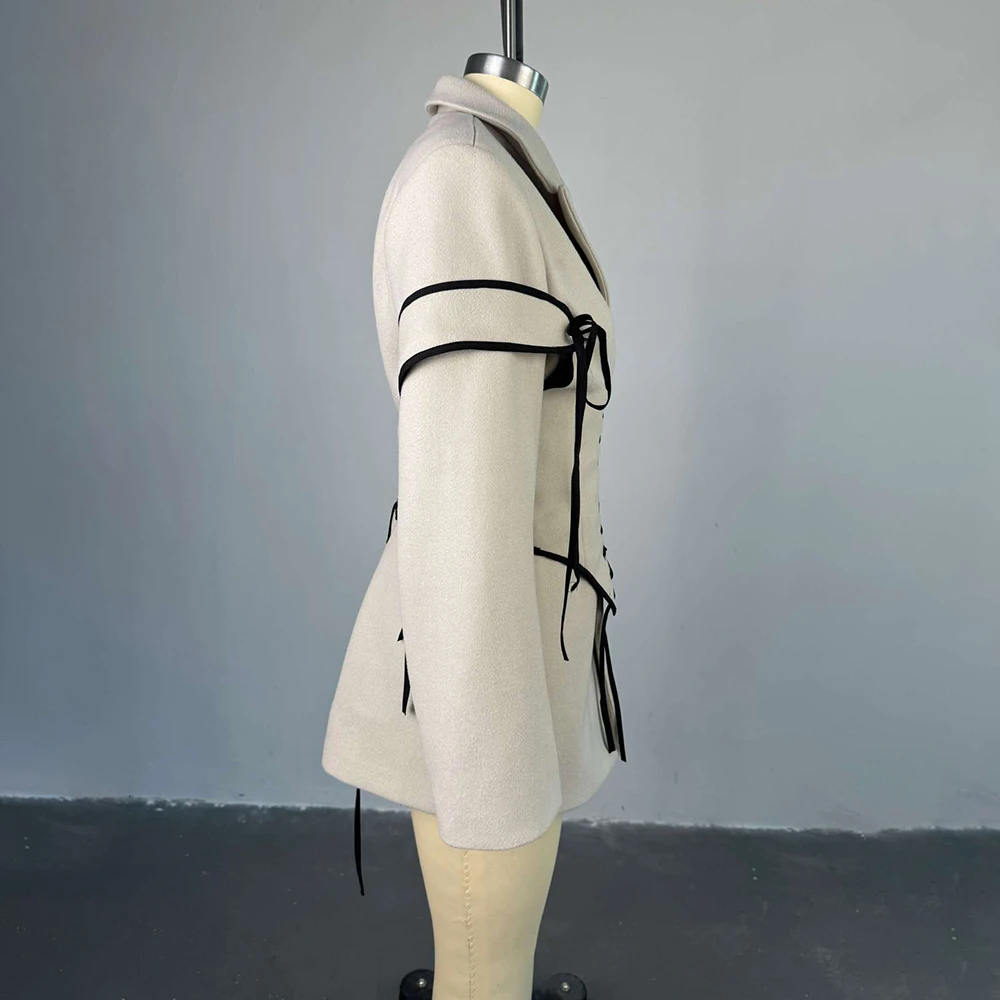 TWOTWINSTYLE Hit Color Spliced Lace Up Slimming Jackets For Women Lapel Long Sleeve Tunic Temperament Chic Coat Female Fashion