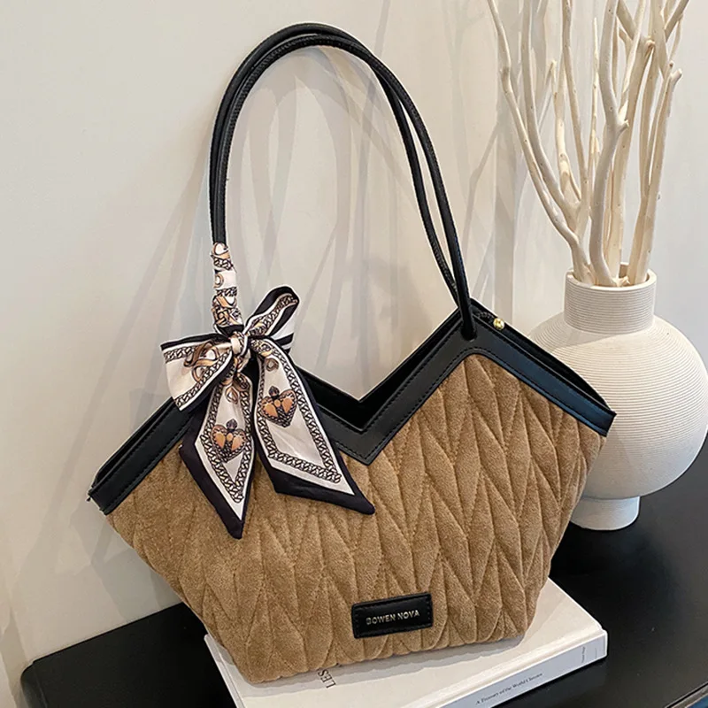 

2025 Autumn New Large-capacity Tote Bag Women's Fashion Printed Shoulder Student Class Commuter Bag