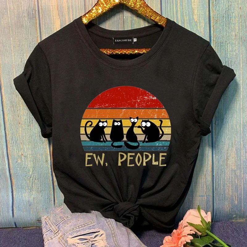 

Funny Black Cat Printed T-Shirt Personalized Creative Cat Harajuku Short Sleeve Shirt Cute Black Cat T-Shirt Cat Lovers T-Shirt
