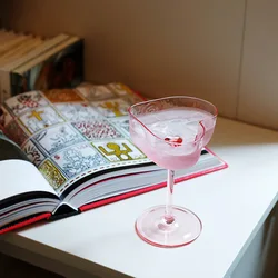1 Piece Elegant Pink Heart Shape Champagne Coupes Glass Cup Cocktail Glasses Cup for Wedding Celebration Valentine's Day