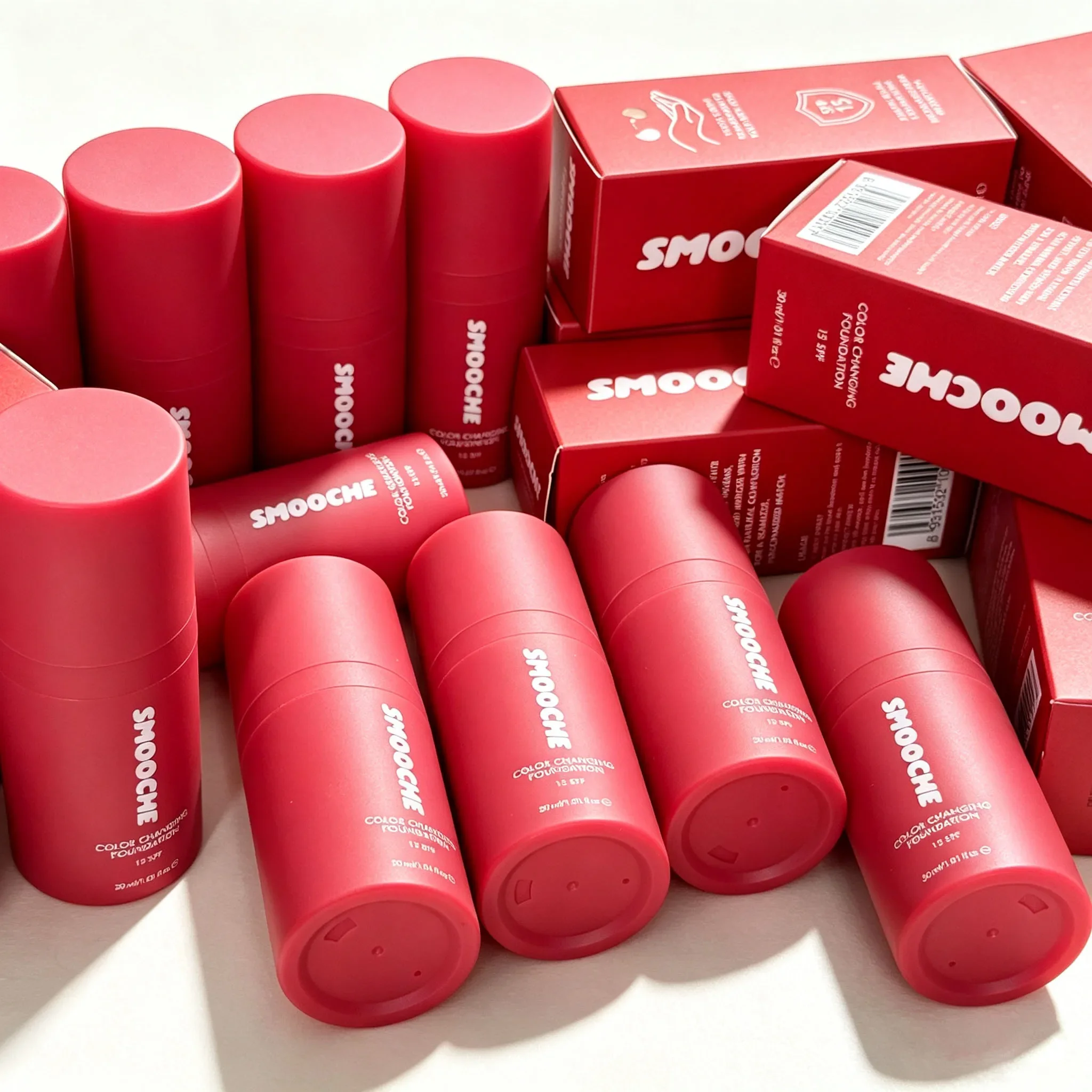 Smooche  Brand Limited Edition Color Changing Foundation Weakening Flaws Containing Skin Loving Ingredients Base Makeup Products
