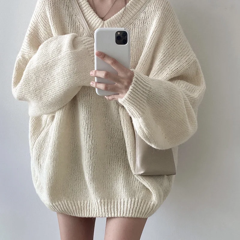 Idle Style Loose V-neck Pullover Mid-Length Outer Wear Underwear Long Sleeve Thermal Sweater Women Wholesale