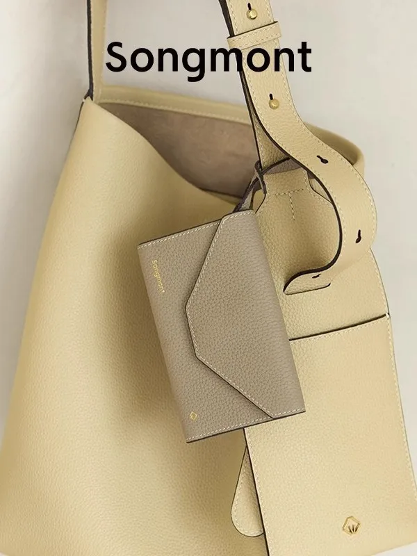 

Songmont Card Bag Small Bag Key Pendant Bag Accessories Vintage Vegetable Tanned Leather Passport Holder