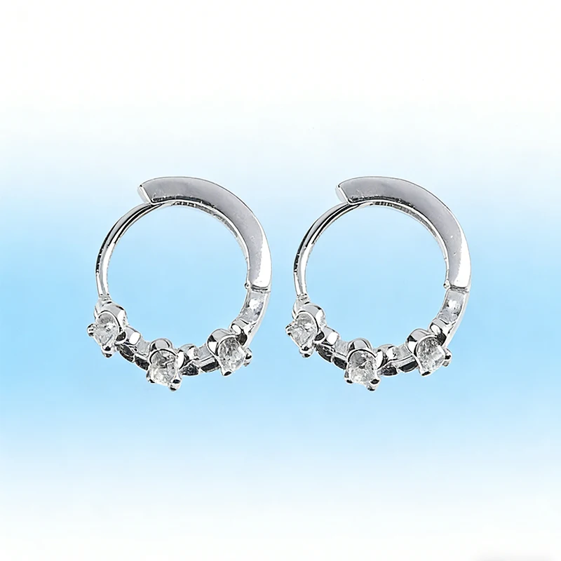 Women's Fashionable Plum Blossom Ear Studs Ladies High-end Flower Pattern Clip Earrings Female Jewelry Valentine's Day Gifts