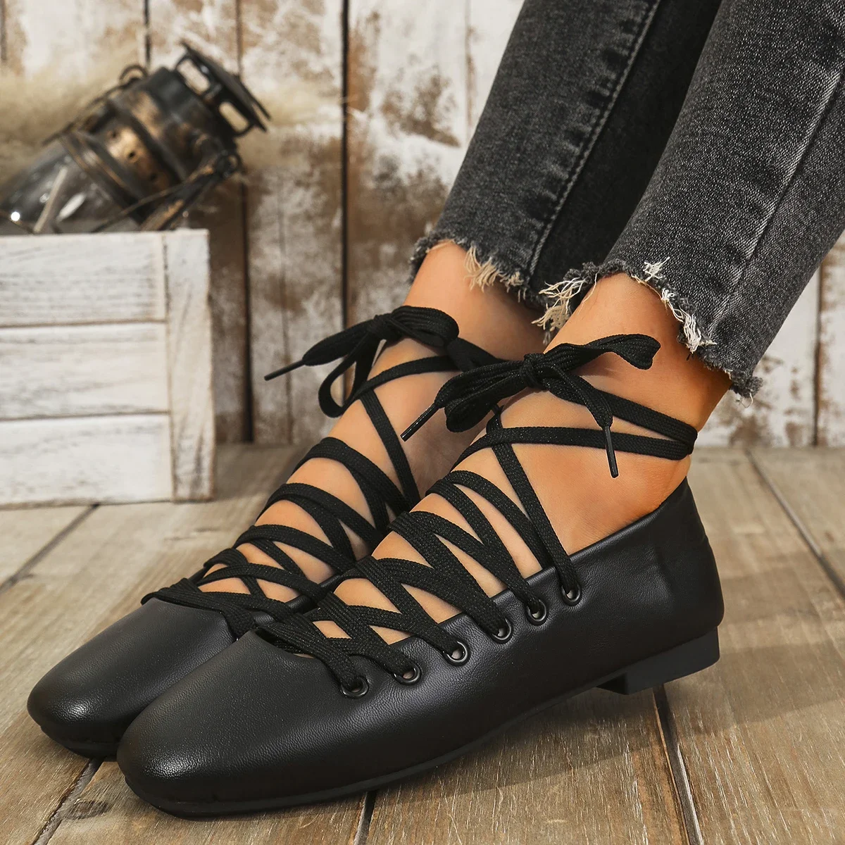 Outdoor Elegant Lightweight Lace Up Shoes Women Casual Ankle Strap Comfortable Square Toe Flats loafers 2024 Shoes for Women