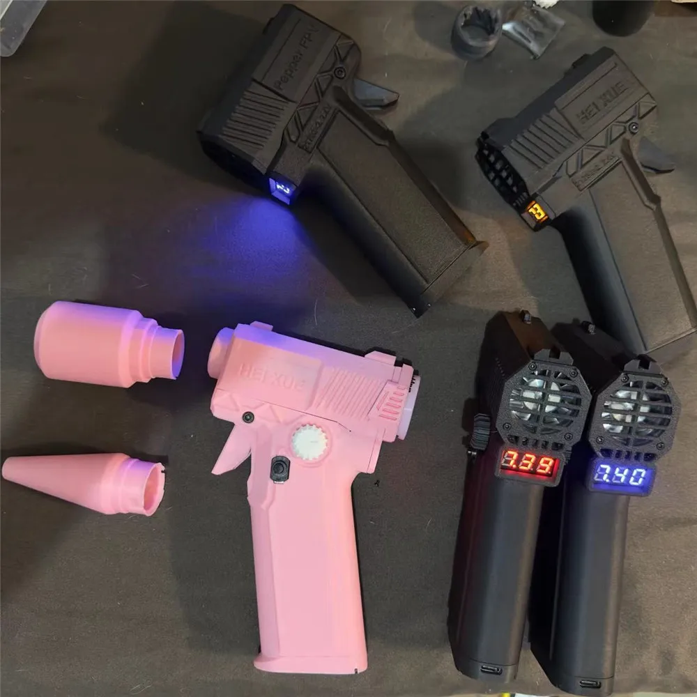 

TURBO JET FAN — высокоскоростной электрический фен с сенсорным управлением, подходящий для активного отдыха. Это встроенный аккумулятор.