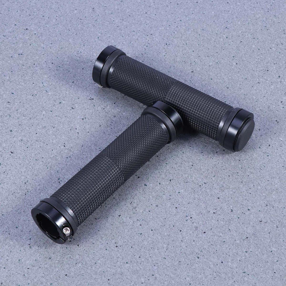 

A Pair of Mountain Bike Double Lock Aluminum Alloy Handle Antiskid Handle Sleeve Set(Black) bike handle sleeve set