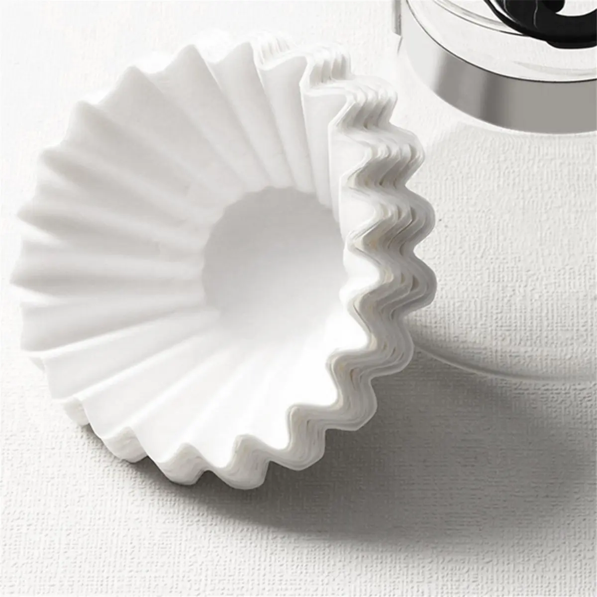 N14R Top Wave Coffee Dripper Pour over Coffee Filter Cups Hand-Poured Cake Shaped Origami Filter Cup W/50Pcs Filter Paper