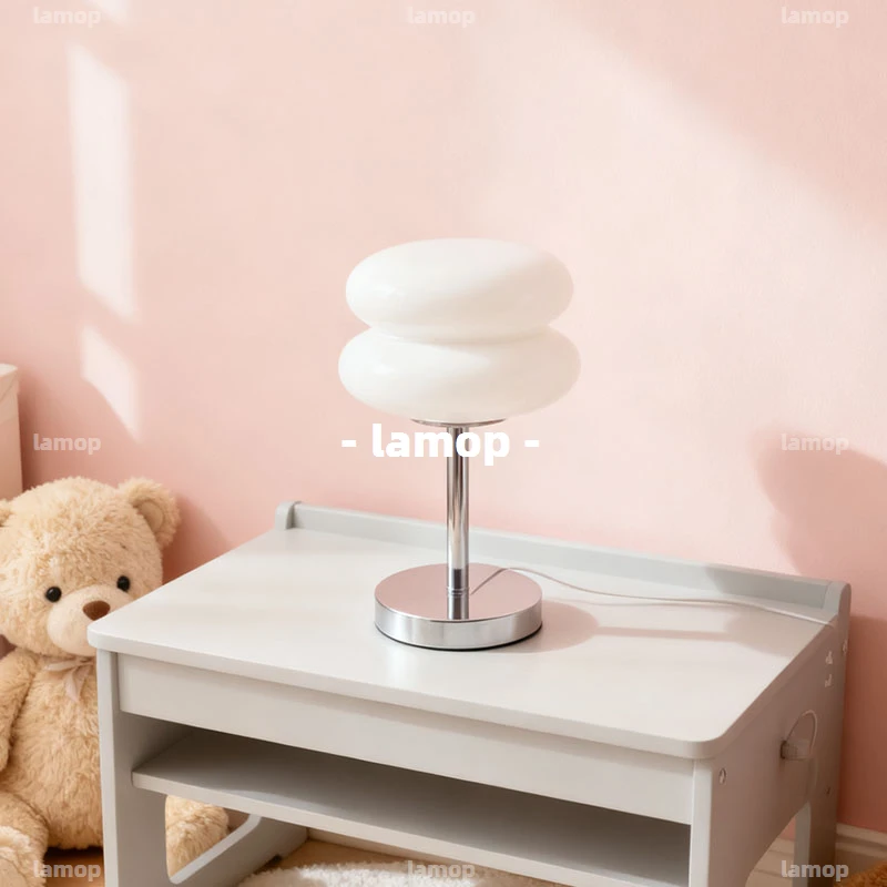 Lampe de table Bauhaus Cream-Globe, style minimaliste du milieu du siècle, ambiance INS, lumière d'ambiance pour salon, chambre à coucher, bureau, étagère décorative.