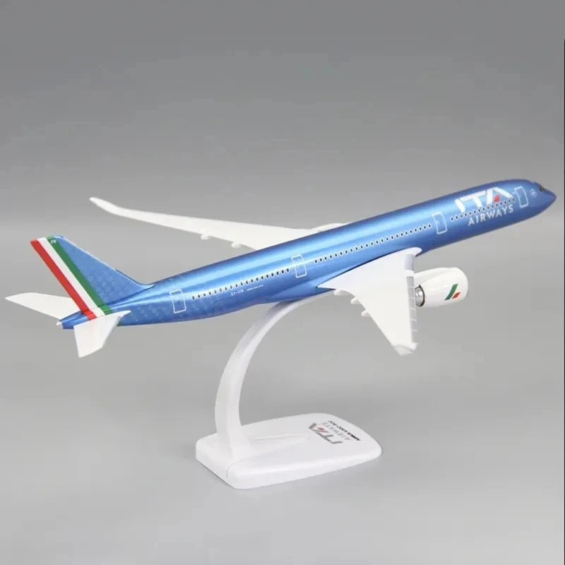 1/200 Scale A350 A350-900 Italy Ita Airline Aircraft Plasticassembly Plane Model Airplanes Model Plane Model With Wheel Decorati