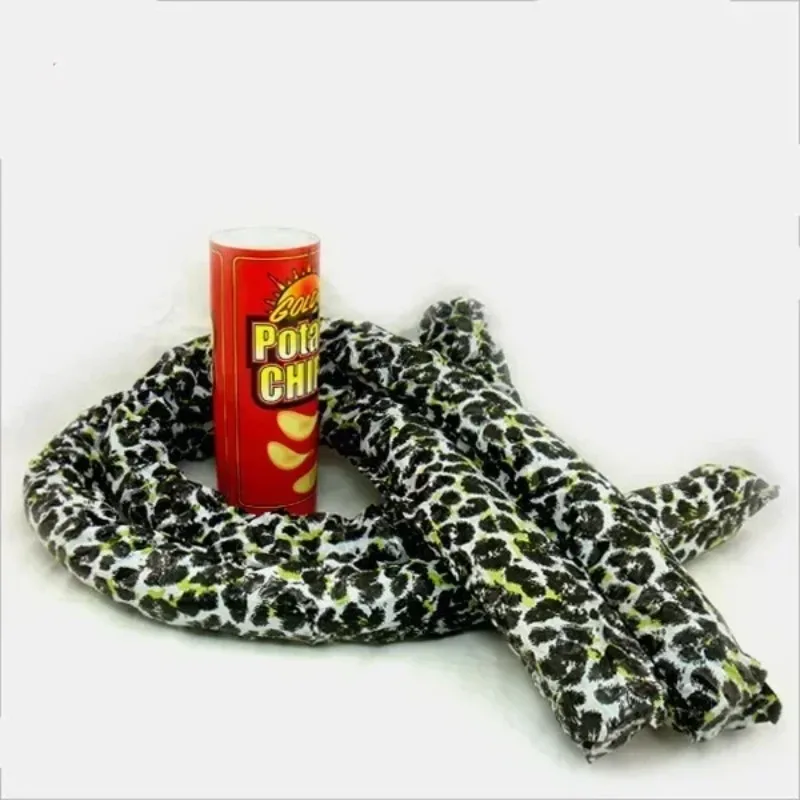 

[Funny] Irritate Snake in A Chip Can Prank Joke Gag Magic Potato Chip Can Halloween Simulation Mouse Tricky Scary Toy Prank Gift
