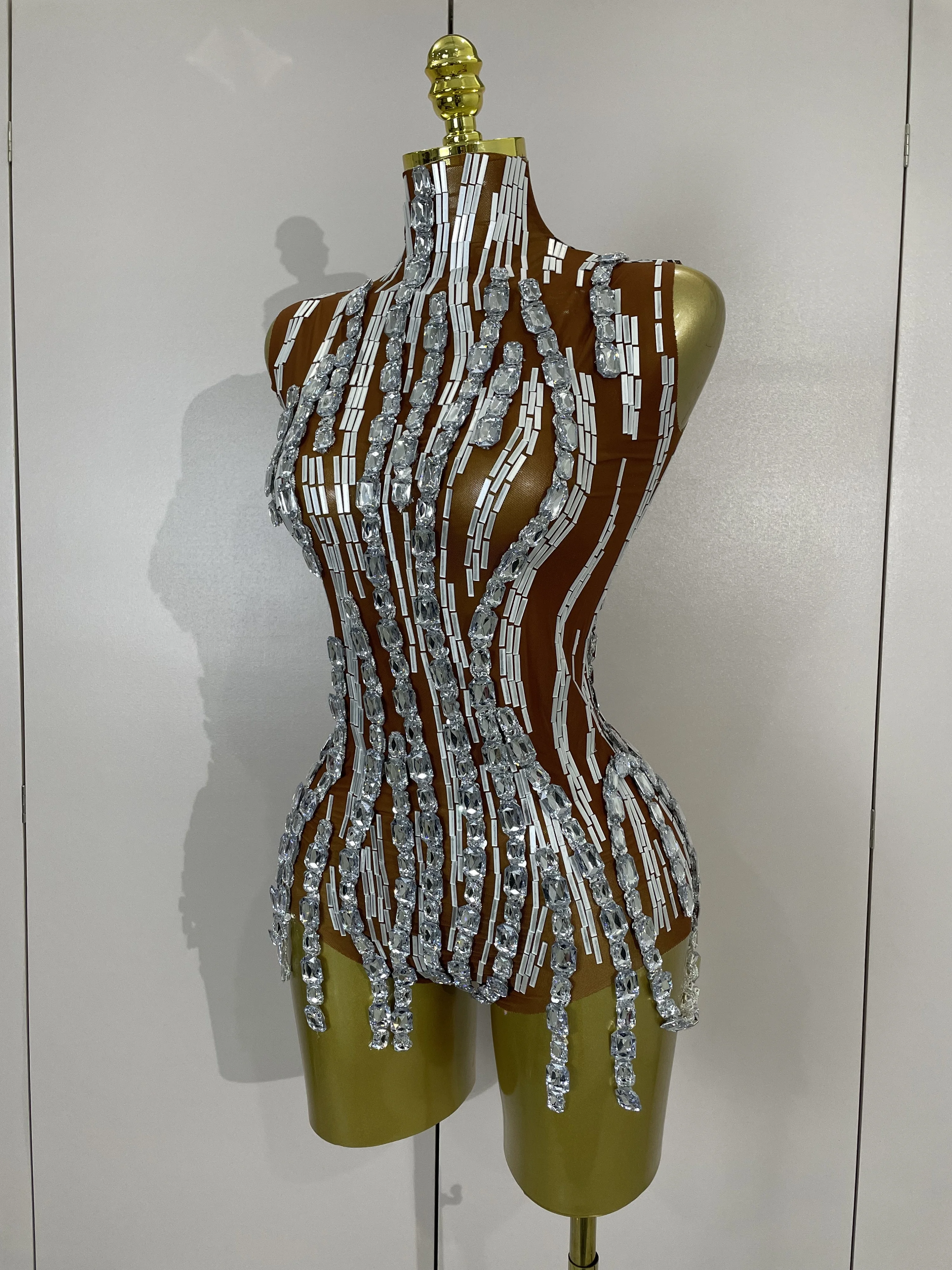 2026 Sparkly Diamonds Chain Sexy Transparent Sleeveless Bodysuit Women Party Nightclub Team Performance Costume Show Stage Wear