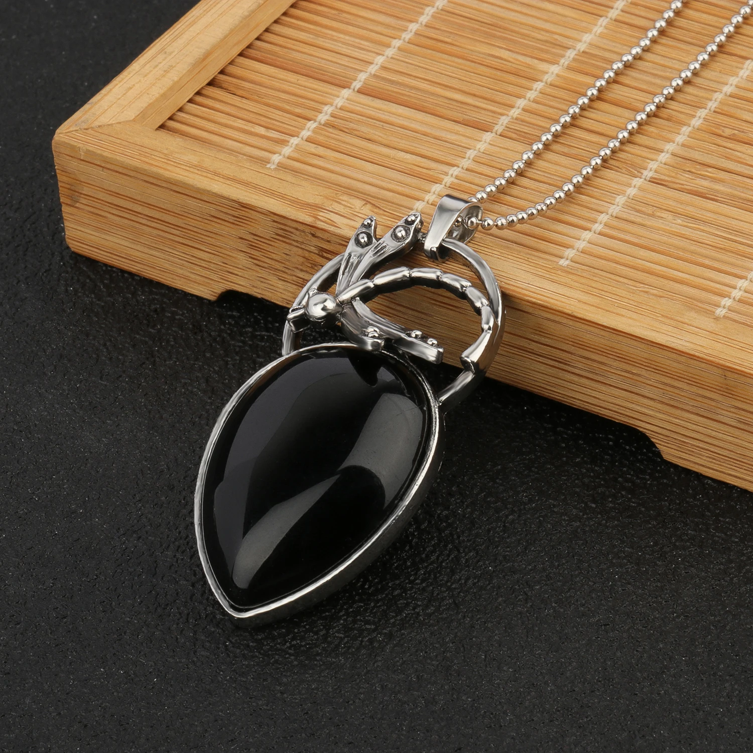 9 Types Black Onyx Natural Stone Pendant With Chain Display Box Heart Waterdrop Shape Pendant fit for Women Jewelry DIY Necklace