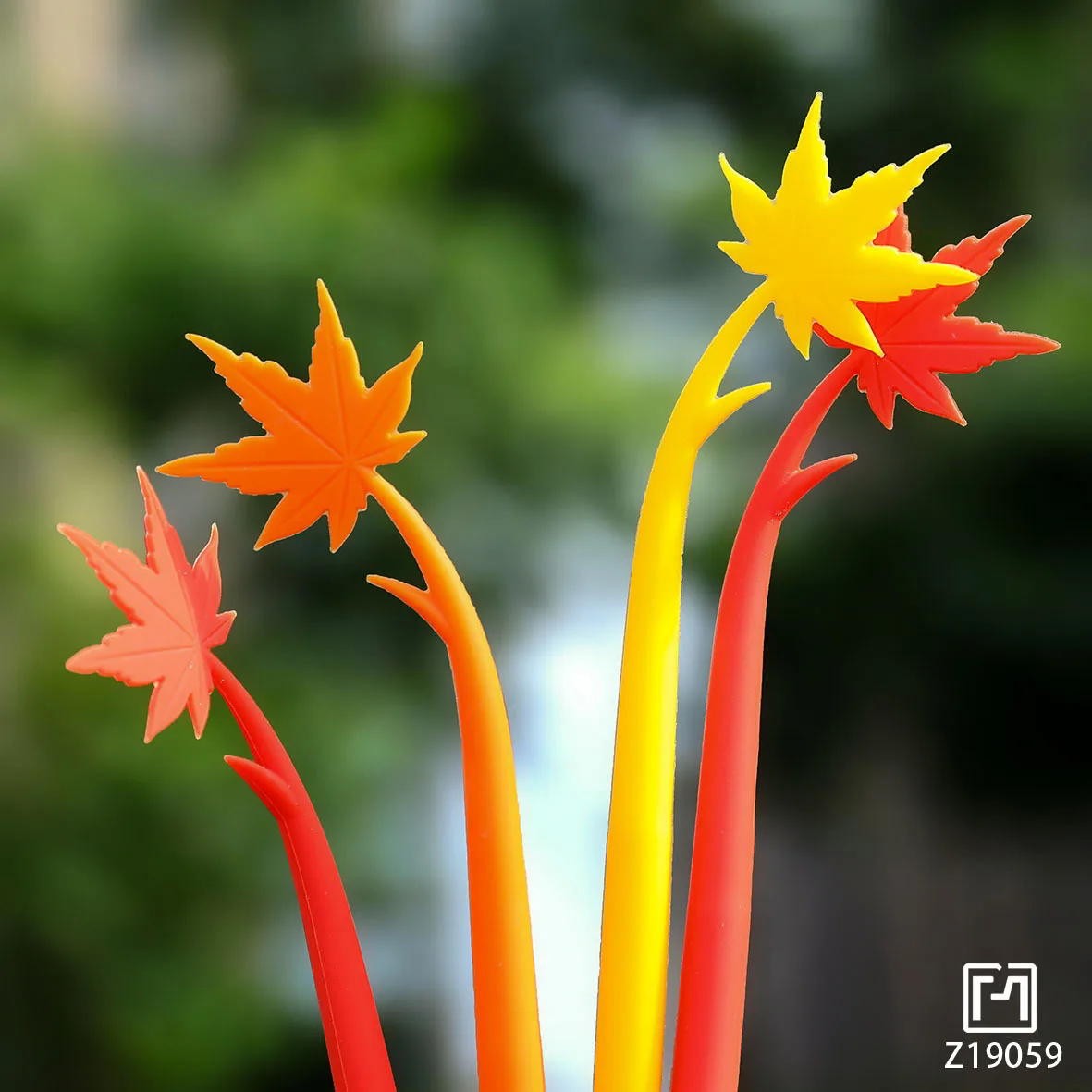 48PCS Red Leaves Are All Over The Sky, Fresh And Eye-catching 0.5mm Black Neutral Pen, Black Creative Styling Pen For Students
