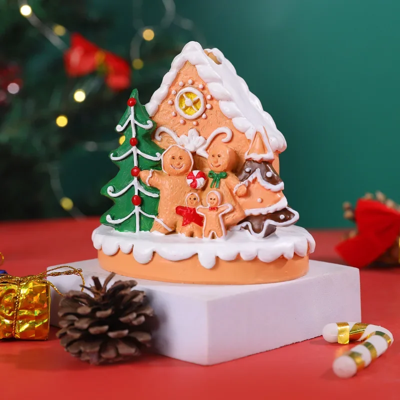 Christmas Ornament Gingerbread House Desktop Resin Ornament Christmas Atmosphere Decoration