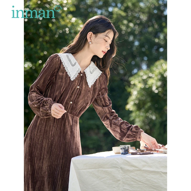 

INMAN Women Velvet Dress 2023 Spring Long Sleeve Doll Collar A-shaped Loose Retro Embroidery High waisted Elegant Long Skirt