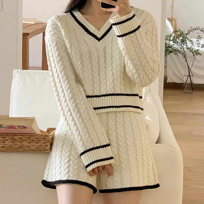 

EVNISI Casual Women Long Sleeved Knitted Tops Shorts Set V-Neck Chic Loose Shirt High Waisted Shorts Set For Women 2023 Autumn