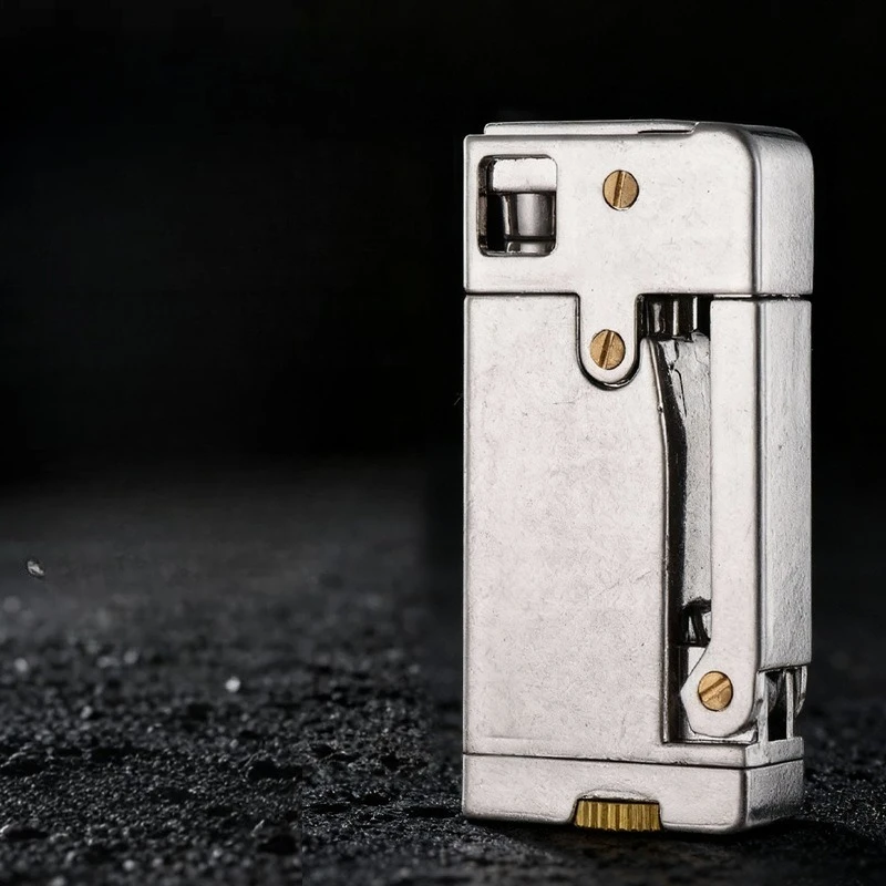 New Mechanical Windproof Kero sene Lighter Retro Fashion Automatic Ignition Kero sene Lighter Smoking Accessories Gift
