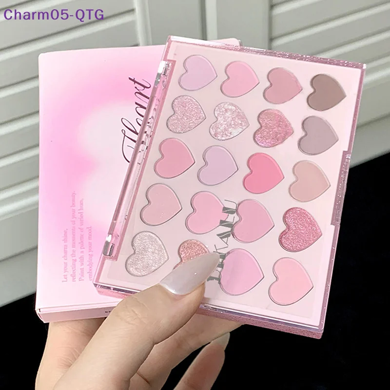 Sweet Pink 20 Color Heart Shaped Eyeshadow Plate Pearl Glitter Purple Eyeshadow Pink Blusher Naturally Brightens Korean Makeup