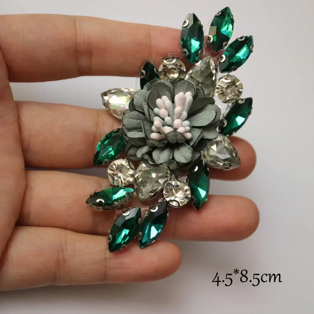 Rhinestone kwiat aplikacje z koralików naszywki na odzież DIY żelazko na haft ze strasem parches bordados para ropa
