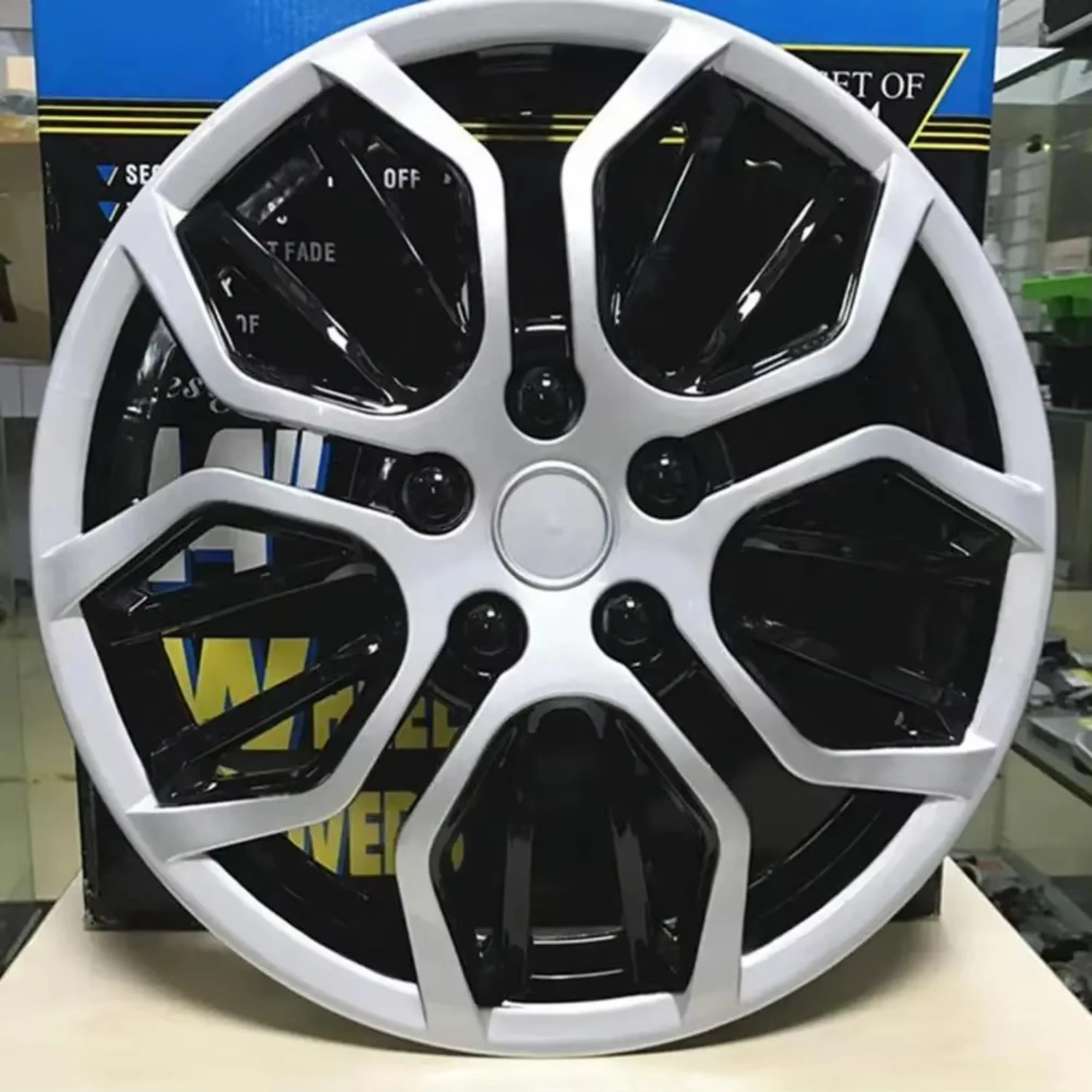 

15 Inch Car Wheel Cover Silver Black Wheel Wheel Cover Modification Car Parts Car Accessories