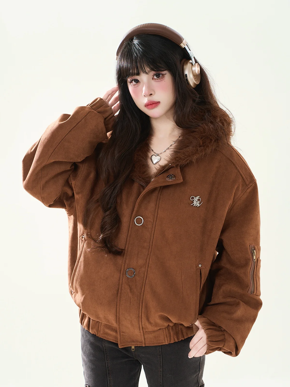 

Женская свободная повседневная уличная куртка ENJOG в стиле ретро, коричневая, из замши и пушистого хлопка, с капюшоном, на молнии, комфортная посадка