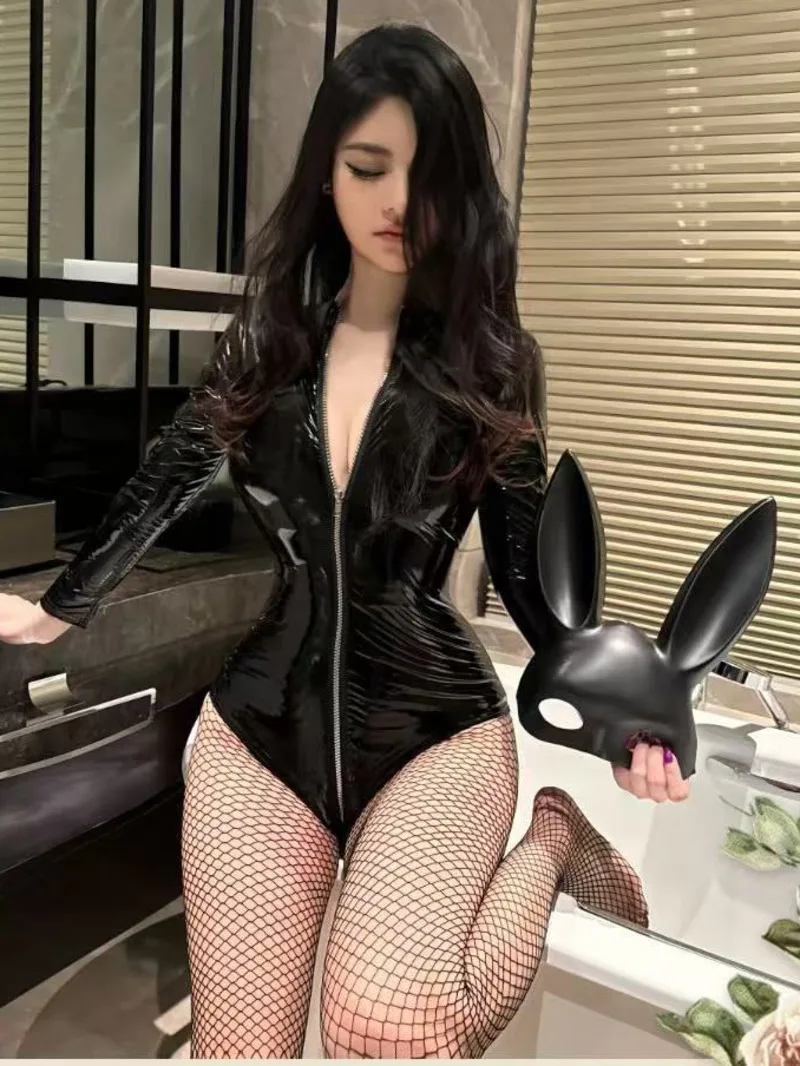 섹시한 특허 가죽 바디 슈트 지퍼 유니폼 순수한 욕망 잠옷 여성용 Rompers 의류 바디 슈트 패션 여성 3X63