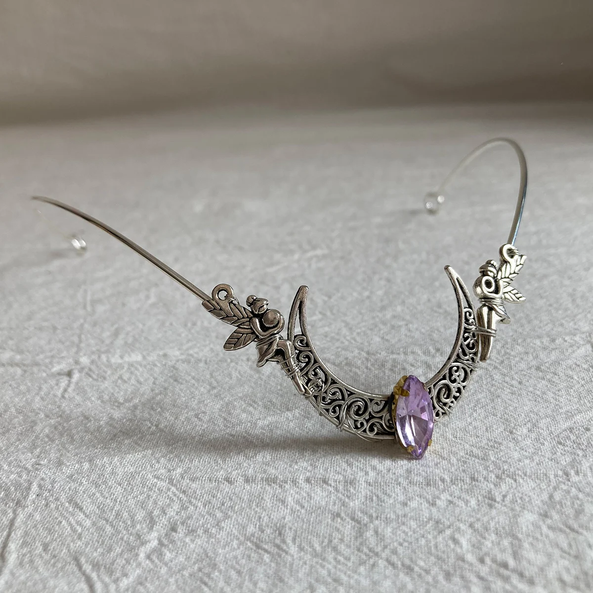 ที่คาดผมประดับพลอยเทียมรูปนางฟ้าเอลฟ์สำหรับงานแต่งงานมงกุฎเจ้าสาวสีเงินมงกุฏฮาโลเครื่องประดับนางฟ้างานเลี้ยงคอสเพลย์สำหรับผู้หญิง