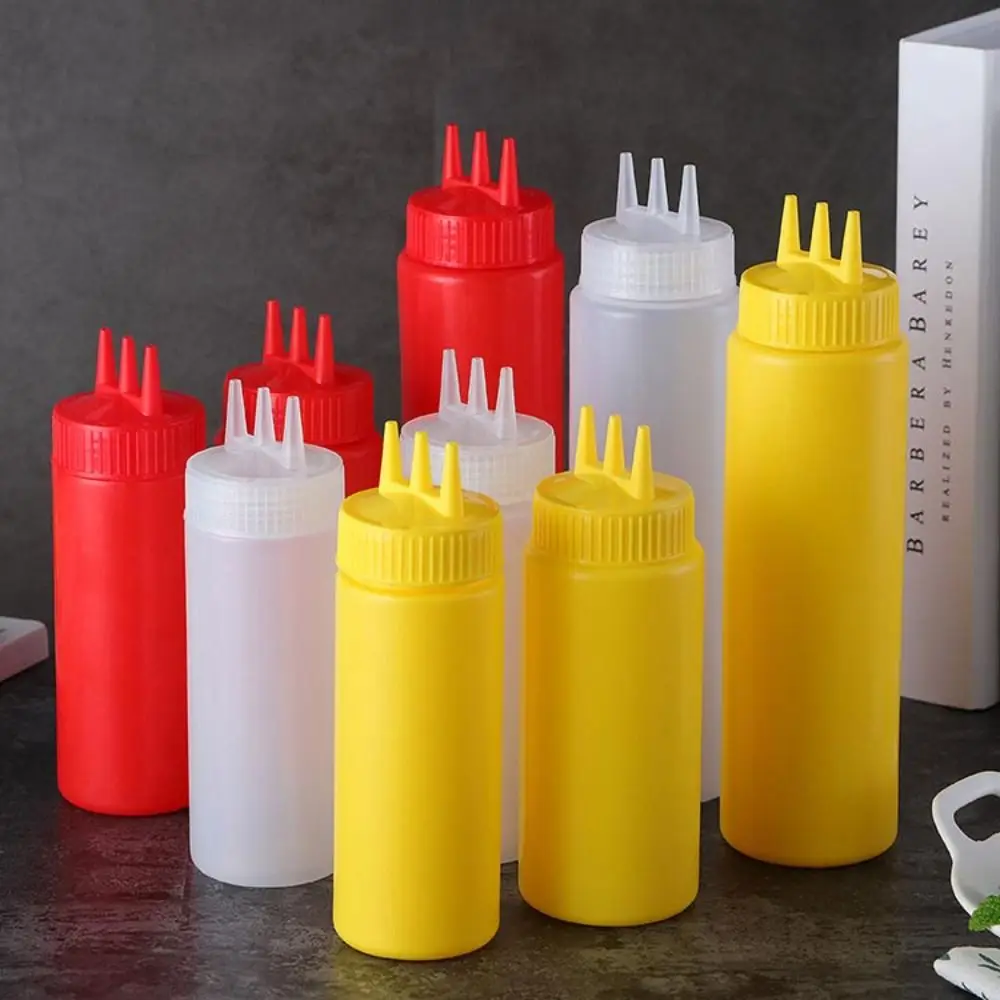 New Plastic Squeezing Sauce bottle Graduated Squeezable Gravy Boats 3 Nozzles Sauces Squeeze Bottles