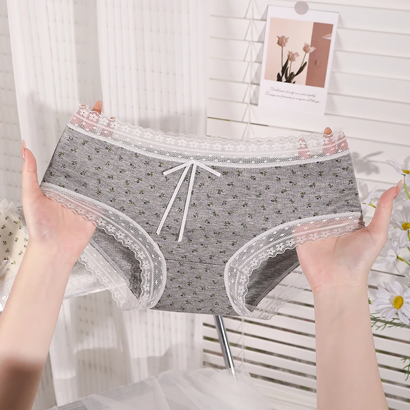3Pcs Women Briefs Panties Fashion Women's Lingerie Triangular Panties Set Underwear Lady Sexy Lace Underpants Seamless Intimates
