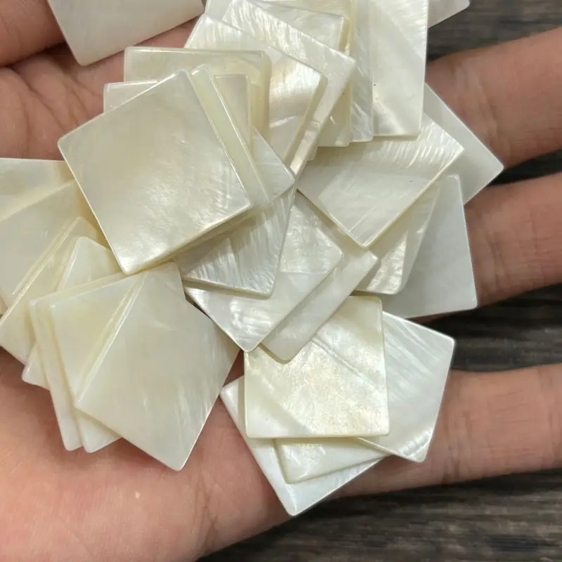100 pcs  25mm No Hole Natural White Shell Cabochon Mother of Pearl Jewelry Ring DIY Square Mosaic Tile DIY