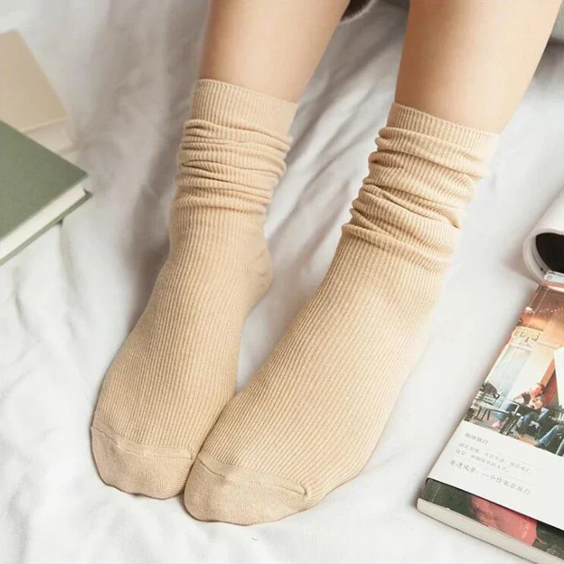 Women's Socks for Woman Winter Autumn Middle Tube Kawaii Cotton Black Red Khaki Feminino Girls Cute Stockings DT112