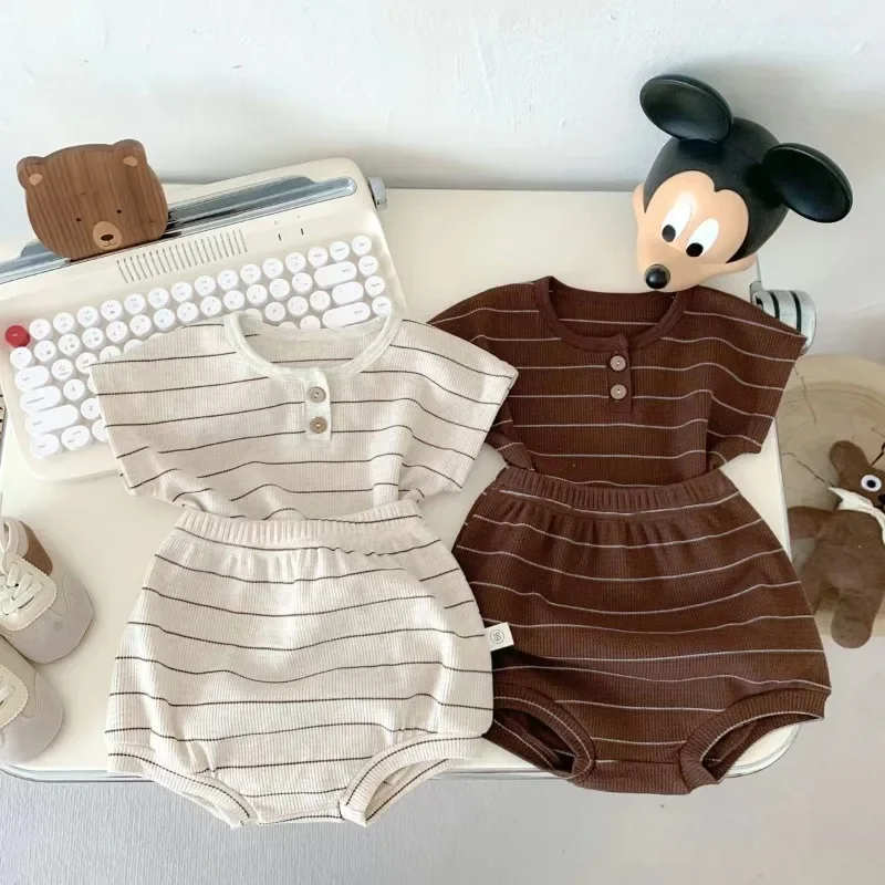 Soft Lining Infant Baby Clothes Outfits New 2pcs Sports Style Summer Baby Boys Girls Stripe T-shirt and Shorts Clothing Set