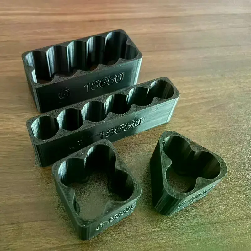 1/4 قطعة 18650 بقعة لحام تركيبات البطارية الثابتة بطارية ليثيوم لحام تركيبات بقعة لحام الجمعية الثابتة قوس